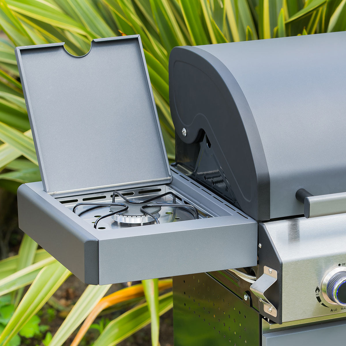 Classic 6 Burner Barbecue (With Side Burner)